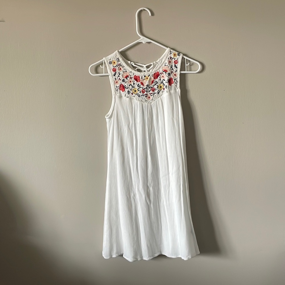 Trixxi White Dress with Floral Embroidery Tie Back